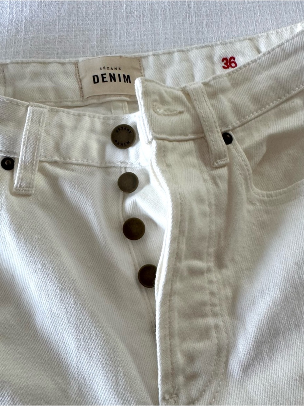 Sezane Brut Sexy Jeans, Ecru - size 36 (4 US) - Picture 5 of 13